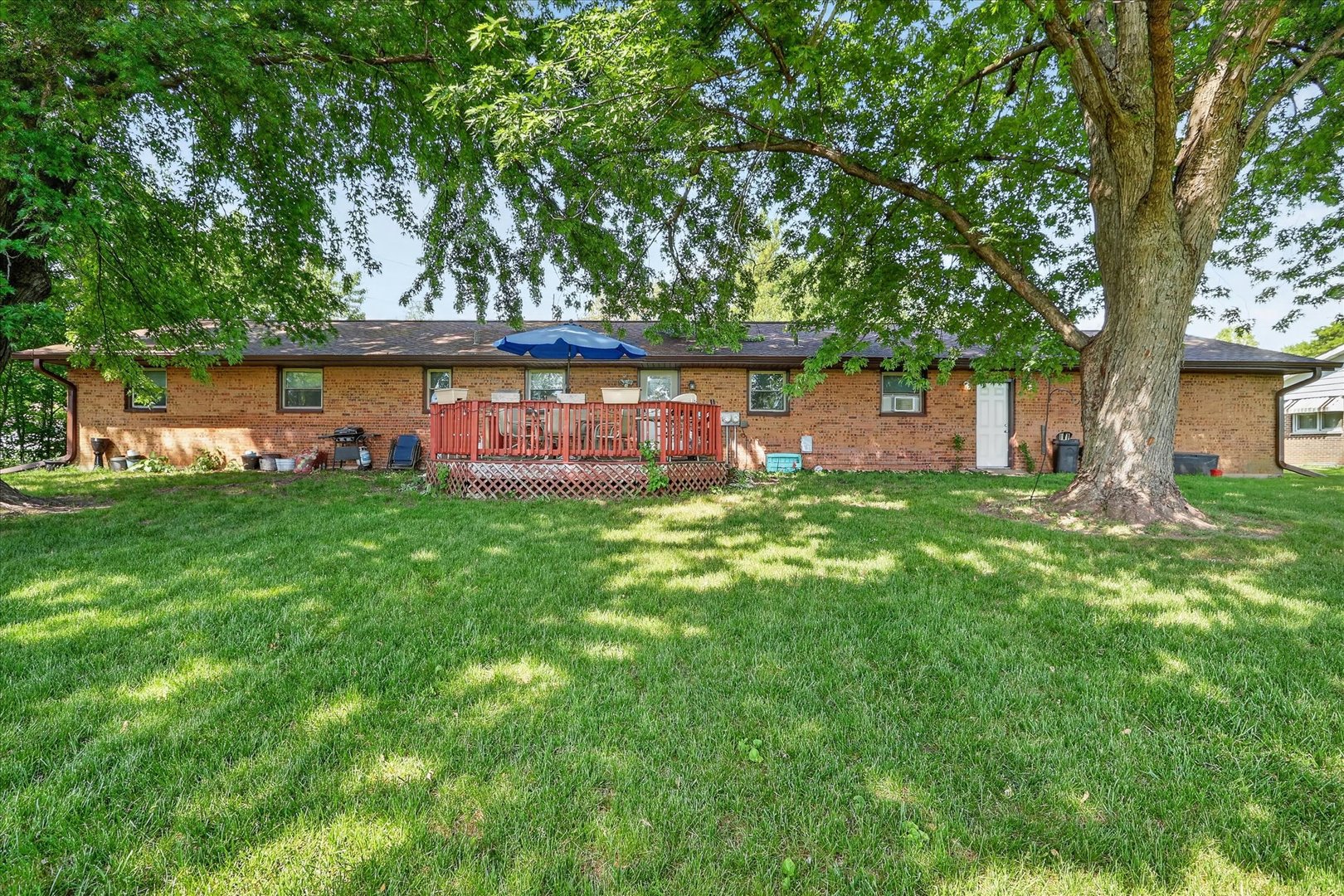 Homes for sale in Belvidere, IL | 2140 Davis Dr, Belvidere, IL 61008 | MLS# 12651853