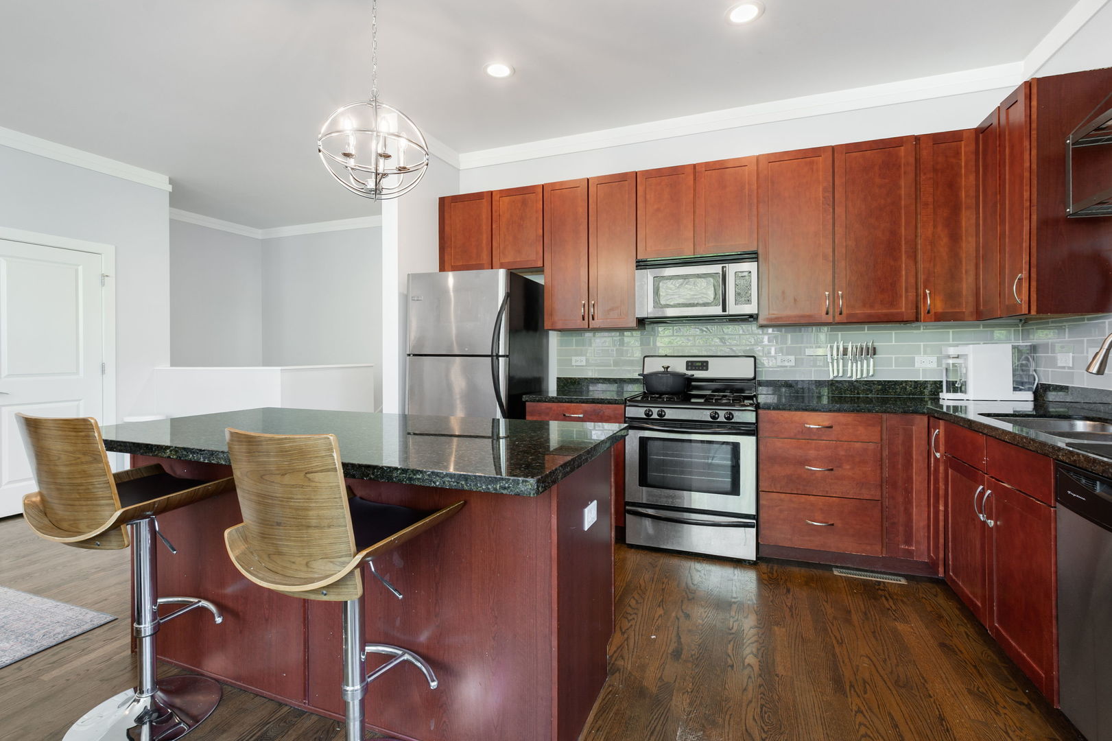 Homes for sale in Chicago, IL | 2065 N Kedzie Ave #104, Chicago, IL 60647 | MLS# 12652113