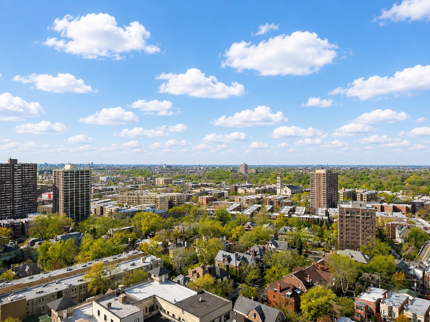 Homes for sale in Chicago, IL | 4343 N Clarendon Ave #2707, Chicago, IL 60613 | MLS# 12652333