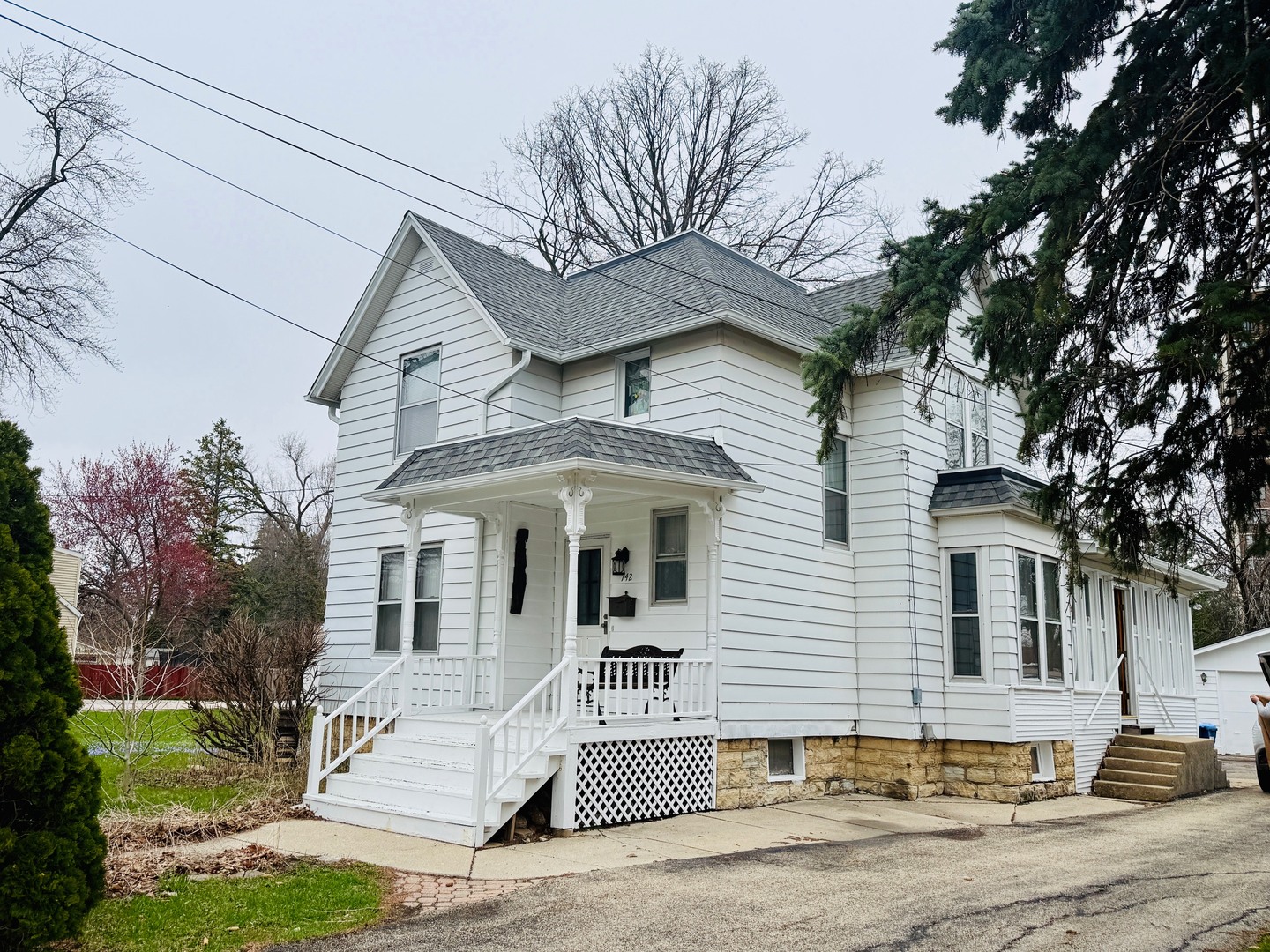 Homes for sale in De Kalb, IL | 742 S 4th St, De Kalb, IL 60115 | MLS# 12652446