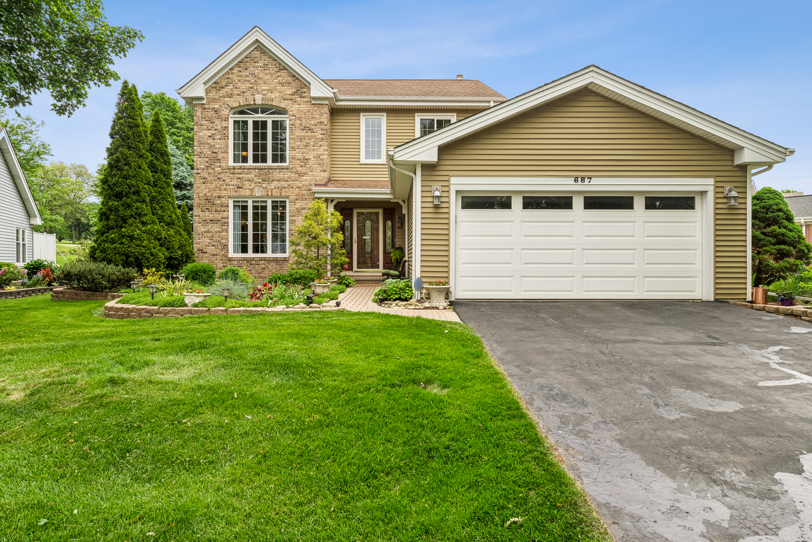 Homes for sale in Bartlett, IL | 687 Rose Ln, Bartlett, IL 60103 | MLS# 12652692