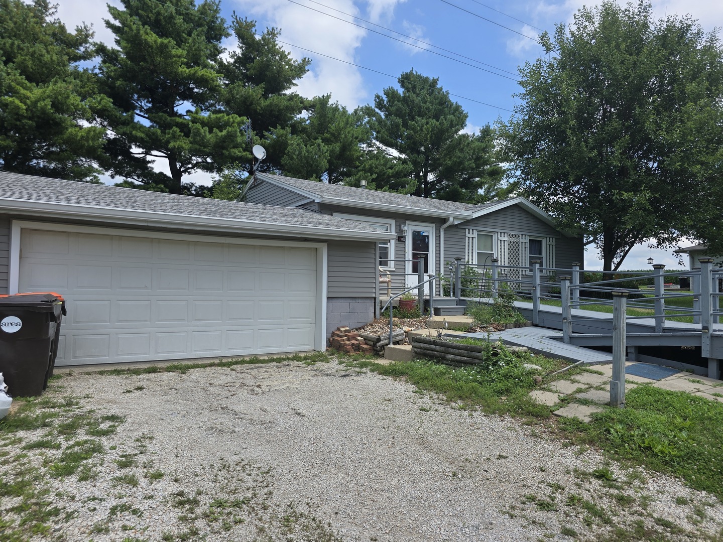 Homes for sale in Danvers, IL | 800 E Main St, Danvers, IL 61732 | MLS# 12652763