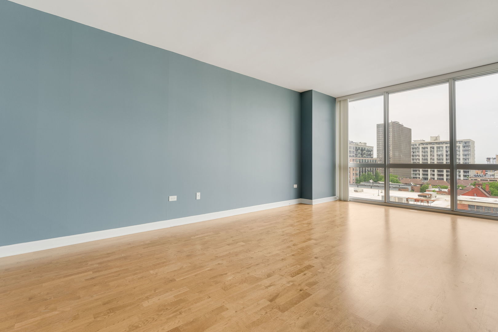 Homes for sale in Chicago, IL | 1901 S Calumet Ave #909, Chicago, IL 60616 | MLS# 12653109