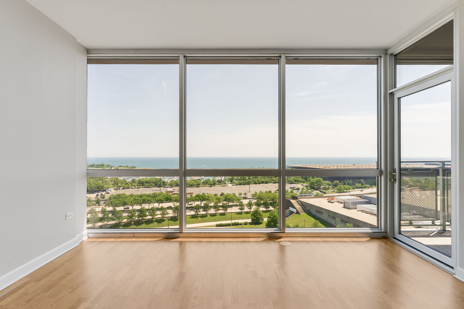 Homes for sale in Chicago, IL | 1901 S Calumet Ave #1703, Chicago, IL 60616 | MLS# 12653116