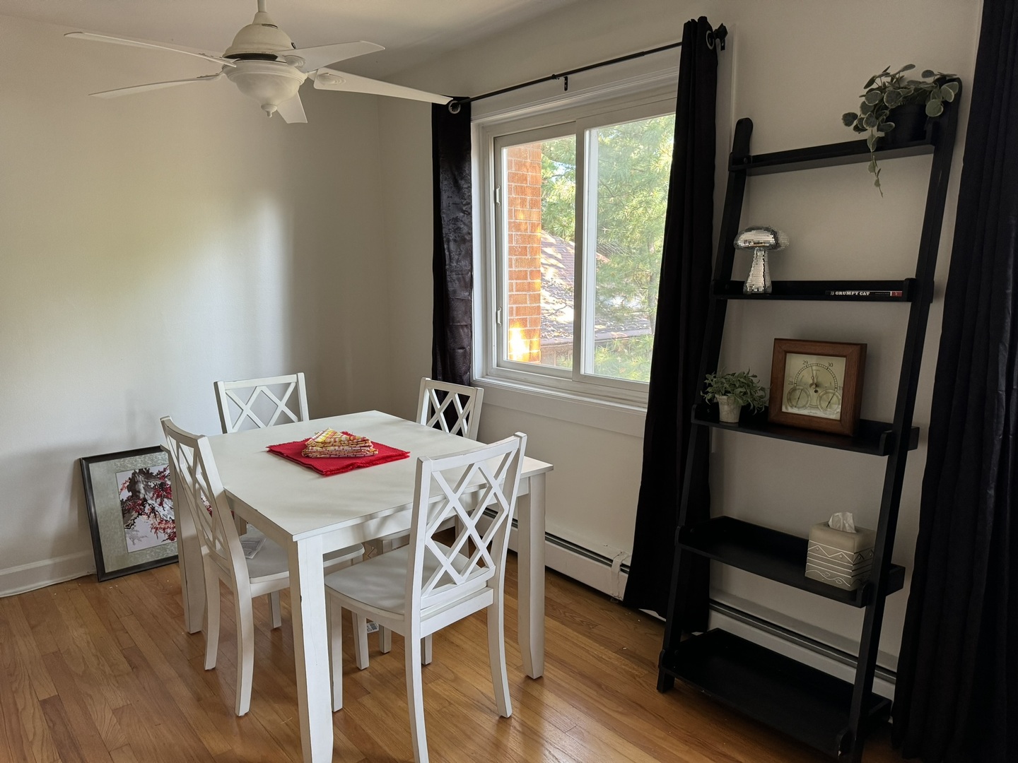 5th image of 820 Seward St, Evanston, IL 60202