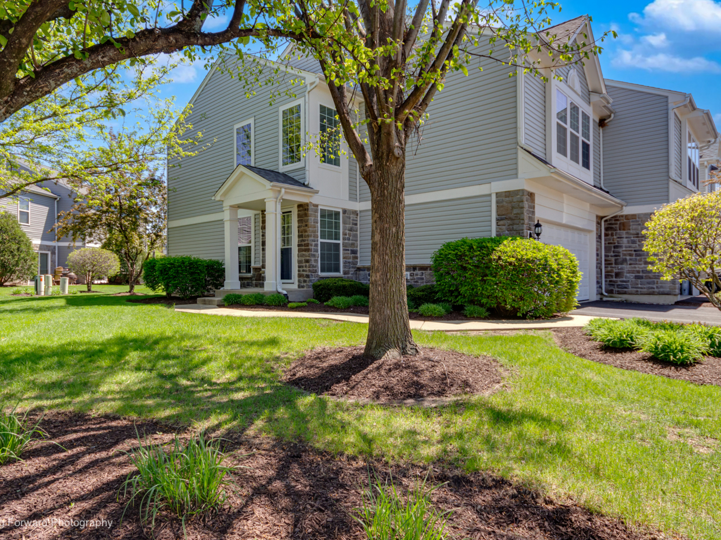 Homes for sale in Oswego, IL | 656 Hawley Dr, Oswego, IL 60543 | MLS# 12653663