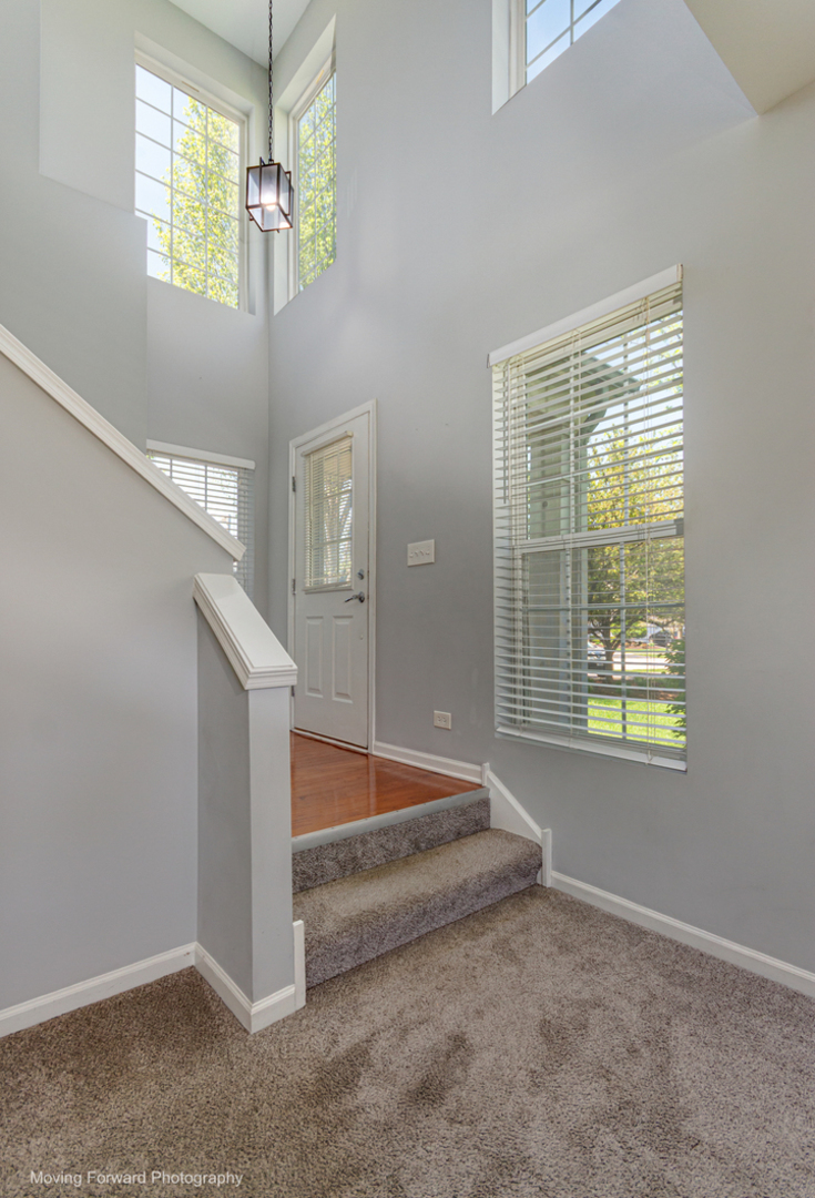 Homes for sale in Oswego, IL | 656 Hawley Dr, Oswego, IL 60543 | MLS# 12653663