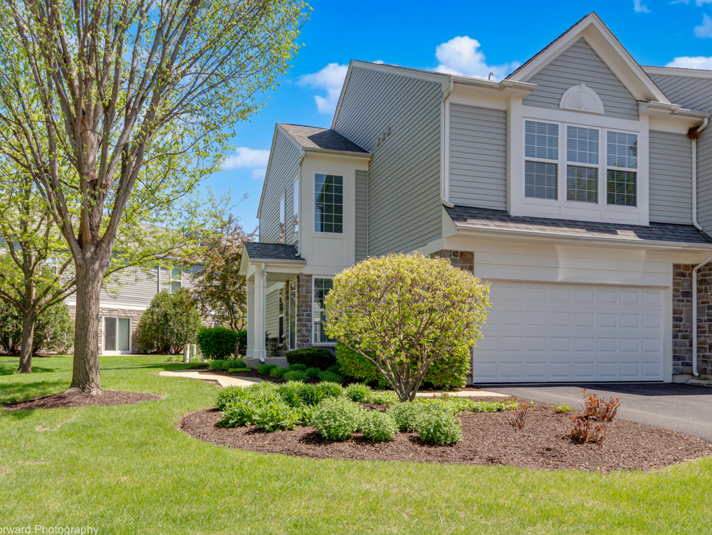 Homes for sale in Oswego, IL | 656 Hawley Dr, Oswego, IL 60543 | MLS# 12653663