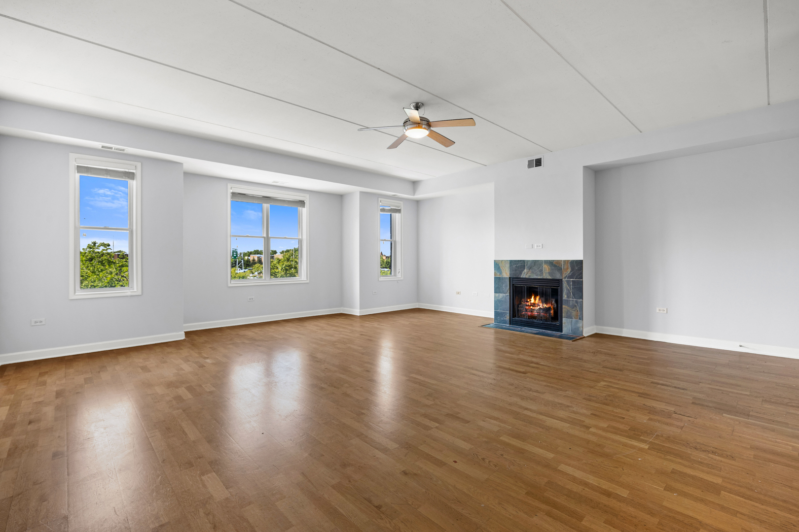 Homes for sale in Chicago, IL | 2618 W Diversey Ave, Chicago, IL 60647