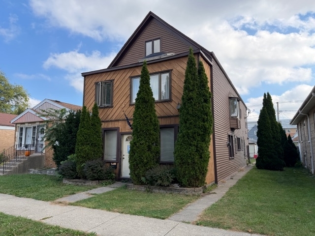 Homes for sale in Berwyn, IL | 1409 Grove Ave, Berwyn, IL 60402 | MLS# 12653799