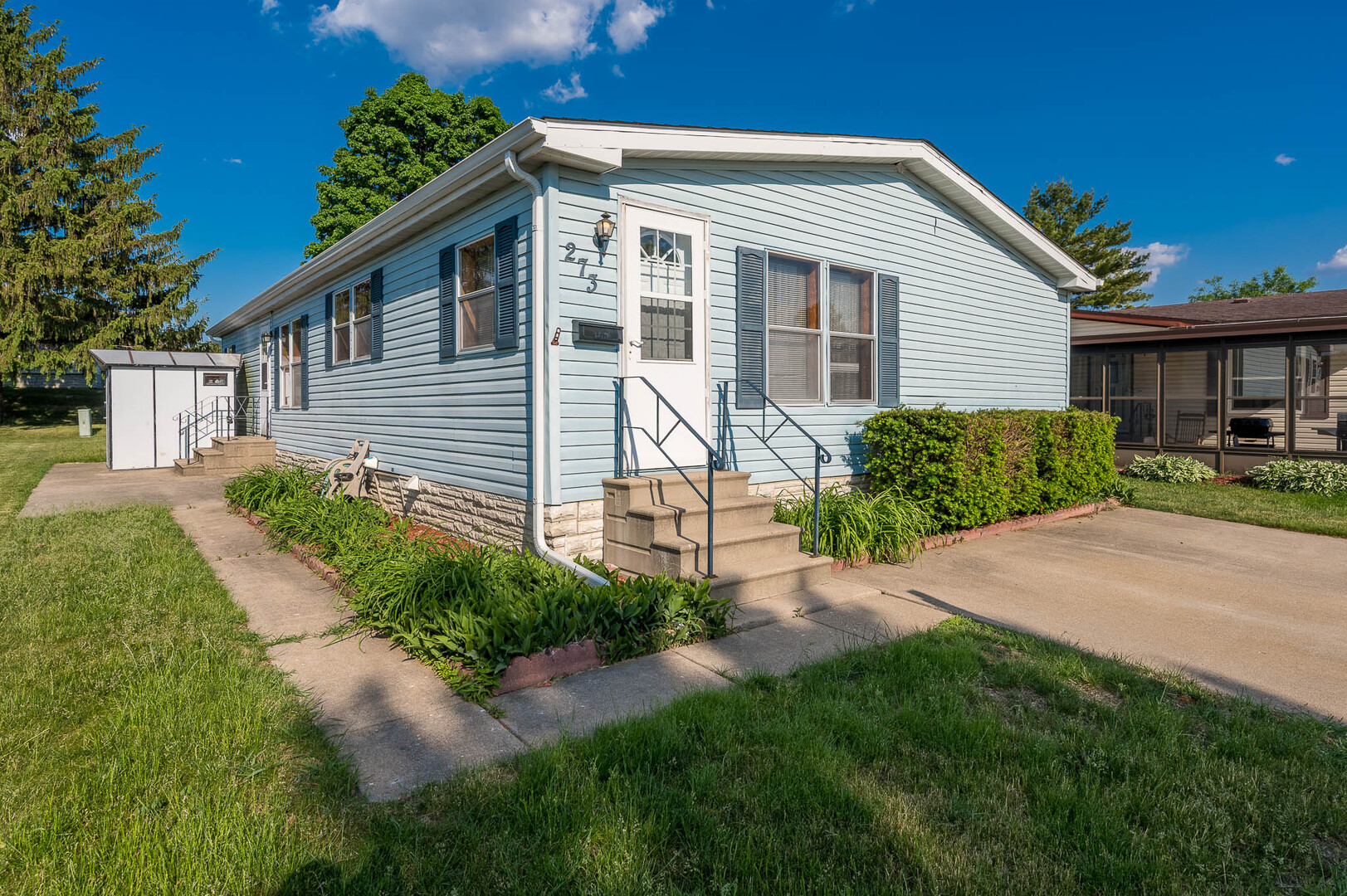 Homes for sale in Belvidere, IL | 273 Fox Ln, Belvidere, IL 61008 | MLS# 12653880