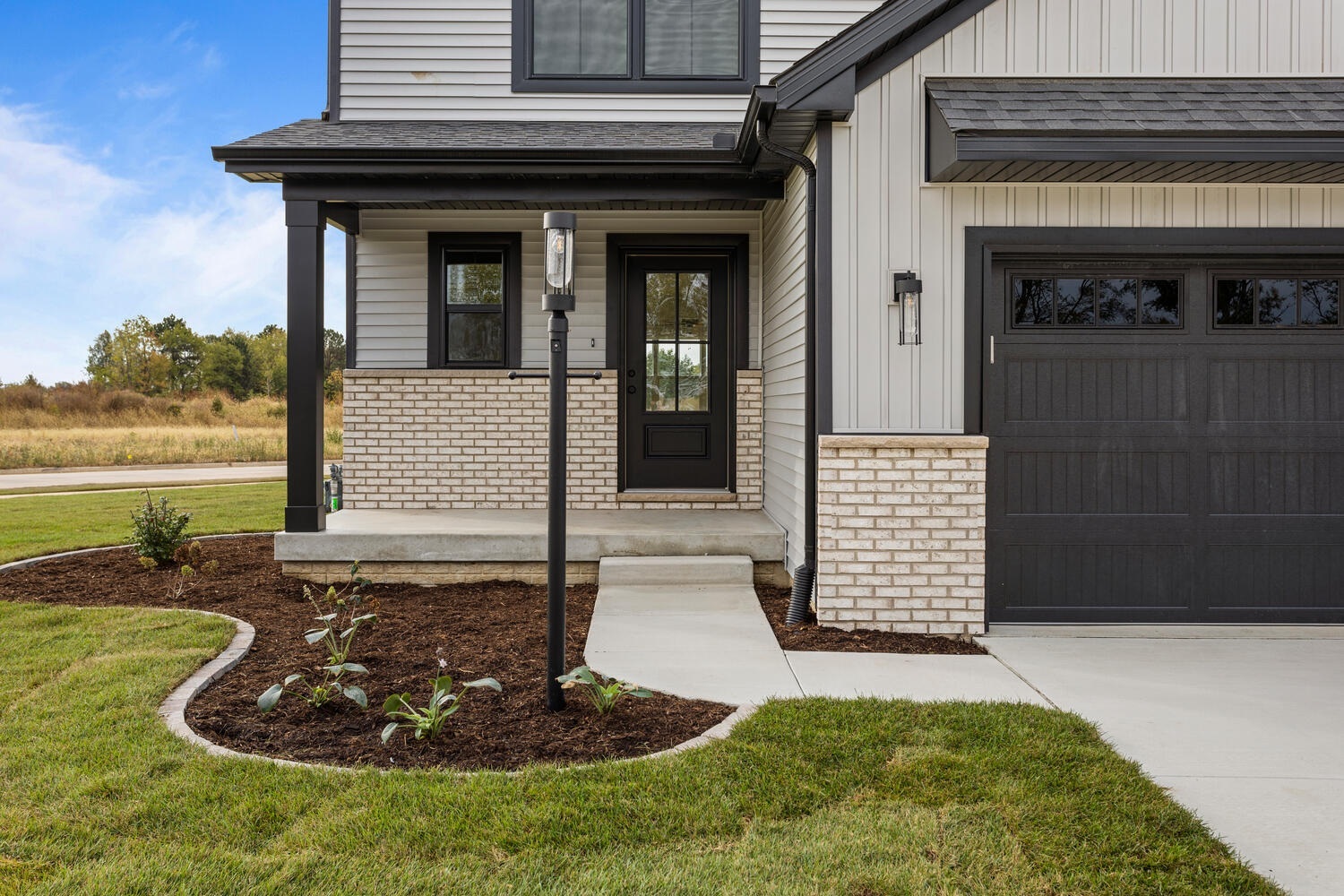 Homes for sale in Monticello, IL | 20 Meadow Dr, Monticello, IL 61856 | MLS# 12653964
