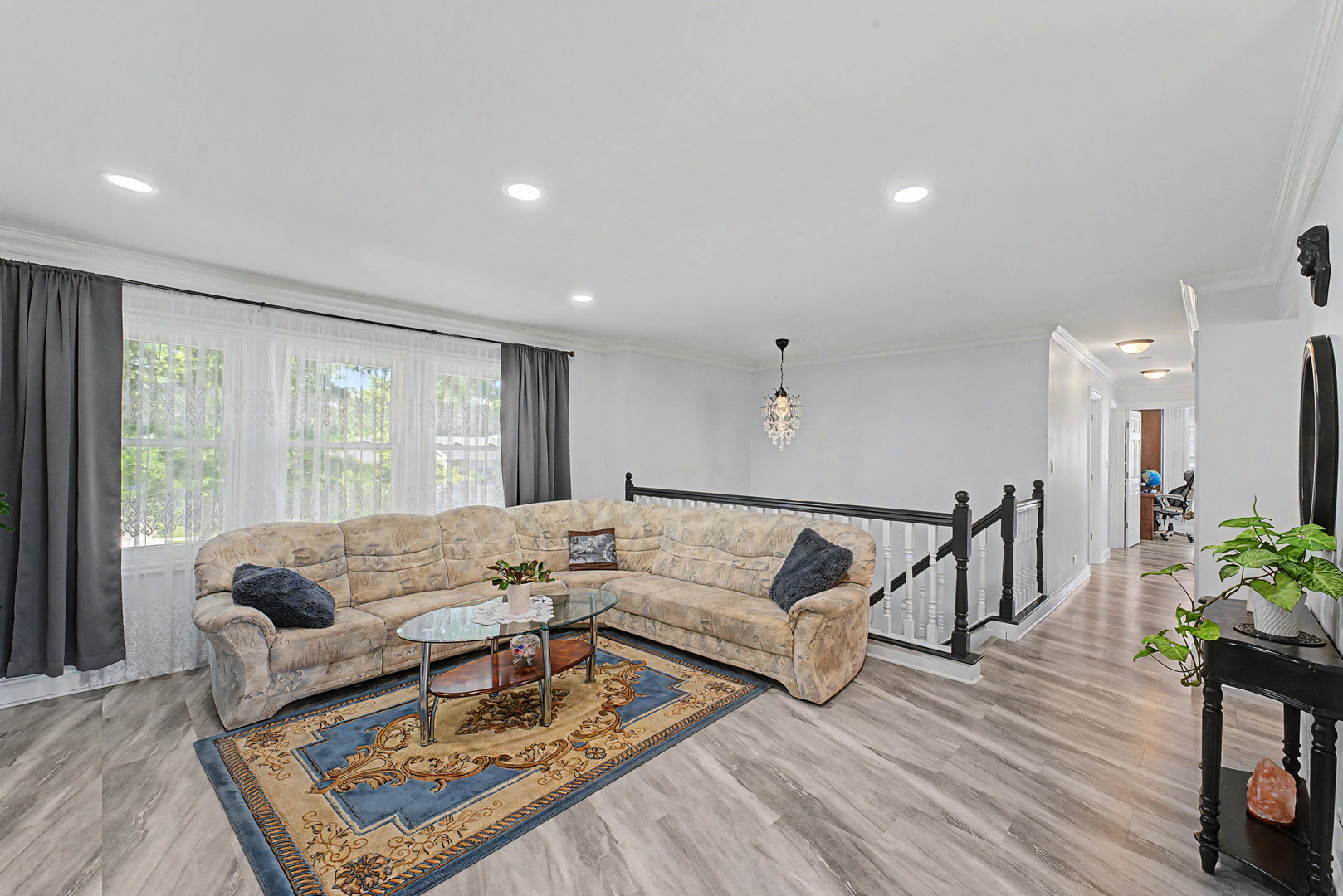 Homes for sale in Hoffman Estates, IL | 1350 Nottingham Ln, Hoffman Estates, IL 60169 | MLS# 12654165