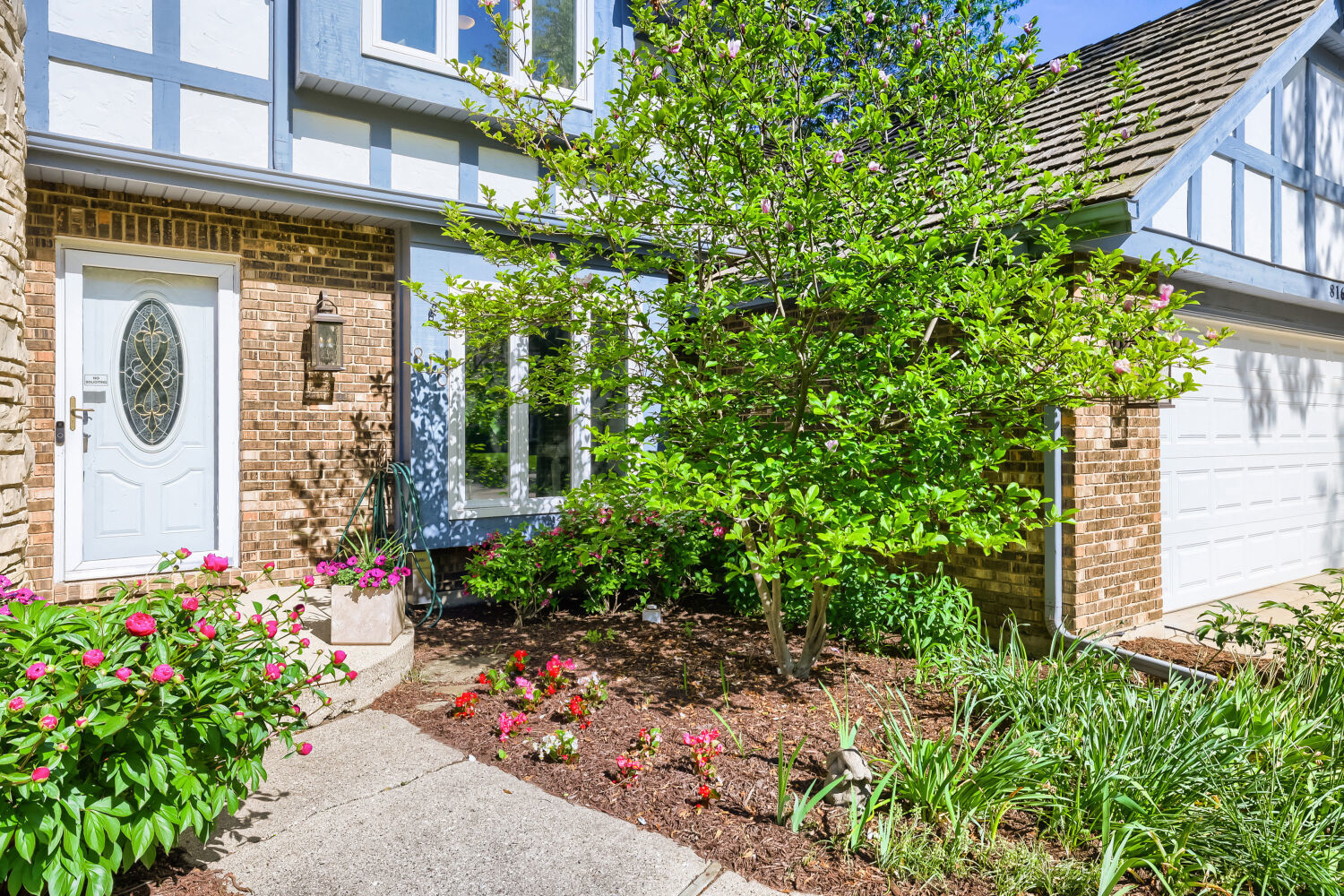 Homes for sale in Libertyville, IL | 816 Paddock Ln, Libertyville, IL 60048 | MLS# 12654390
