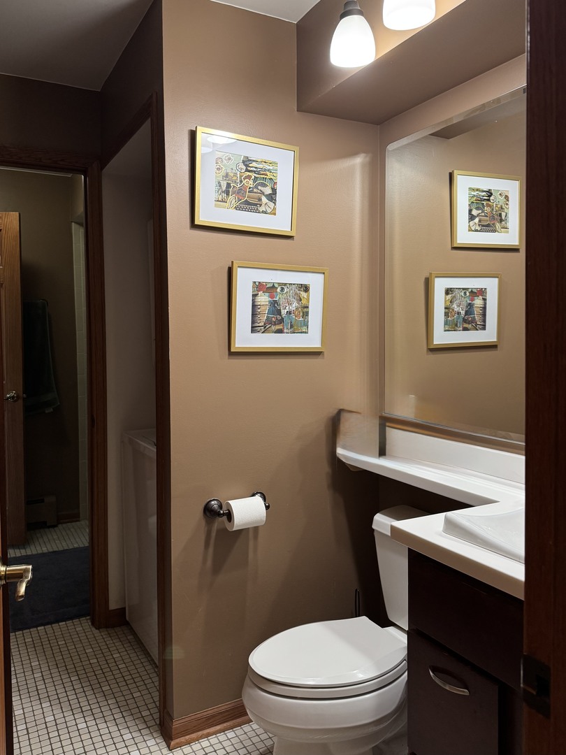 Homes for sale in Vernon Hills, IL | 5 Cedar Ct #18, Vernon Hills, IL 60061 | MLS# 12654458