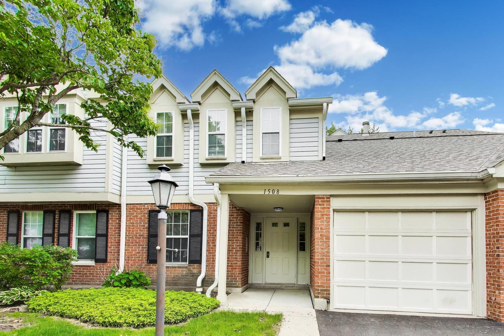 Homes for sale in Wheeling, IL | 1508 Seville Ct #C2, Wheeling, IL 60090 | MLS# 12654531