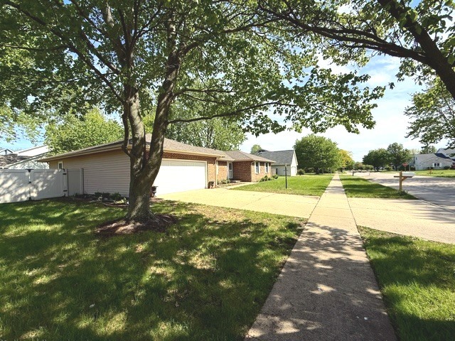Homes for sale in Savoy, IL | 704 Wesley Ave, Savoy, IL 61874 | MLS# 12654552