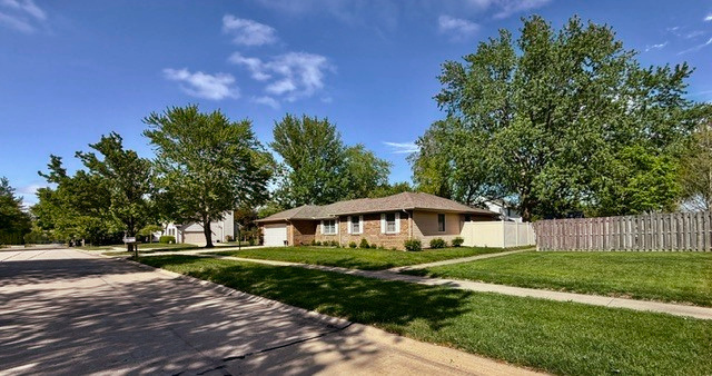 Homes for sale in Savoy, IL | 704 Wesley Ave, Savoy, IL 61874 | MLS# 12654552