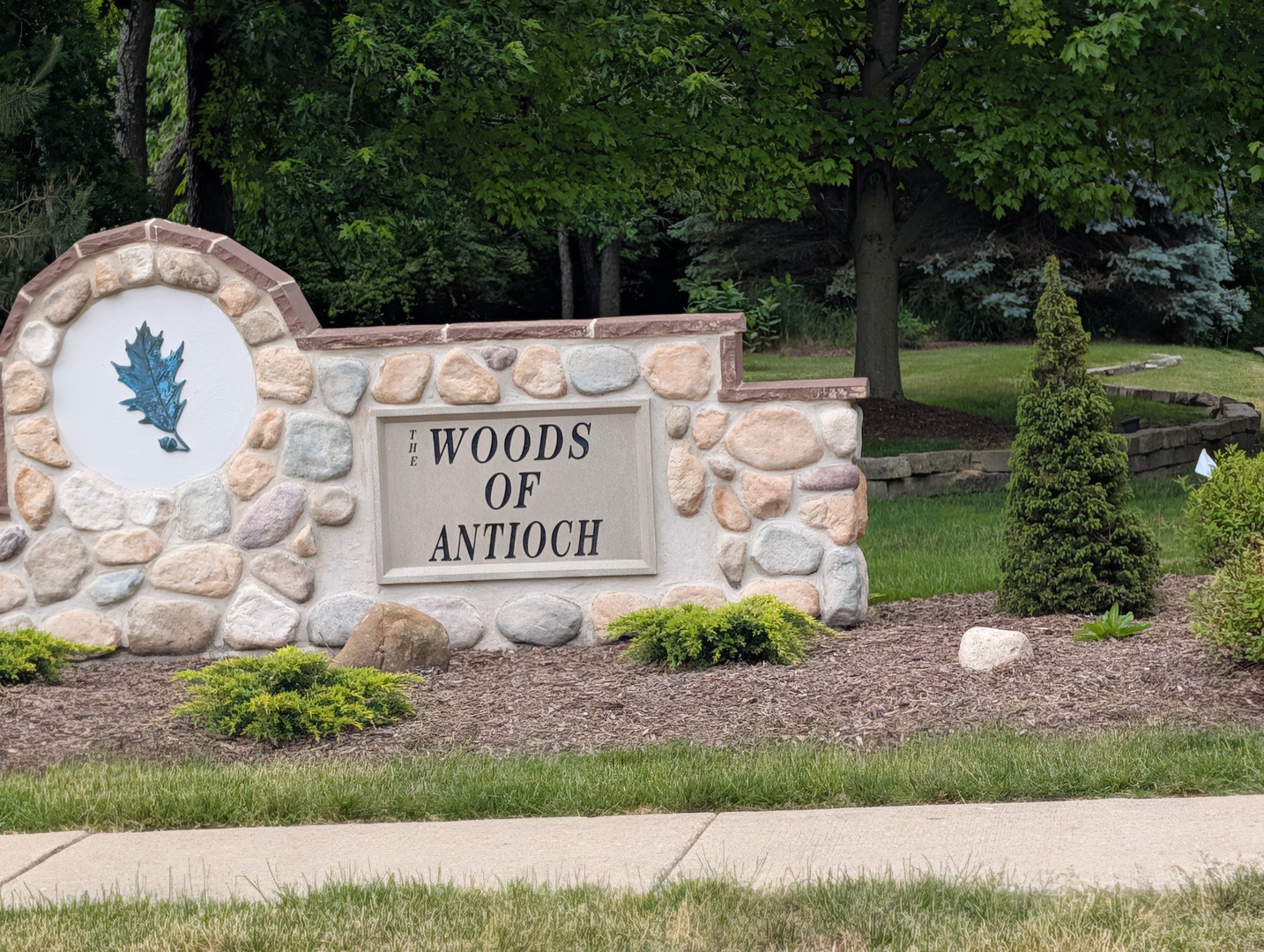 Homes for sale in Antioch, IL | 615 Wood Creek Dr, Antioch, IL 60002 | MLS# 12654561