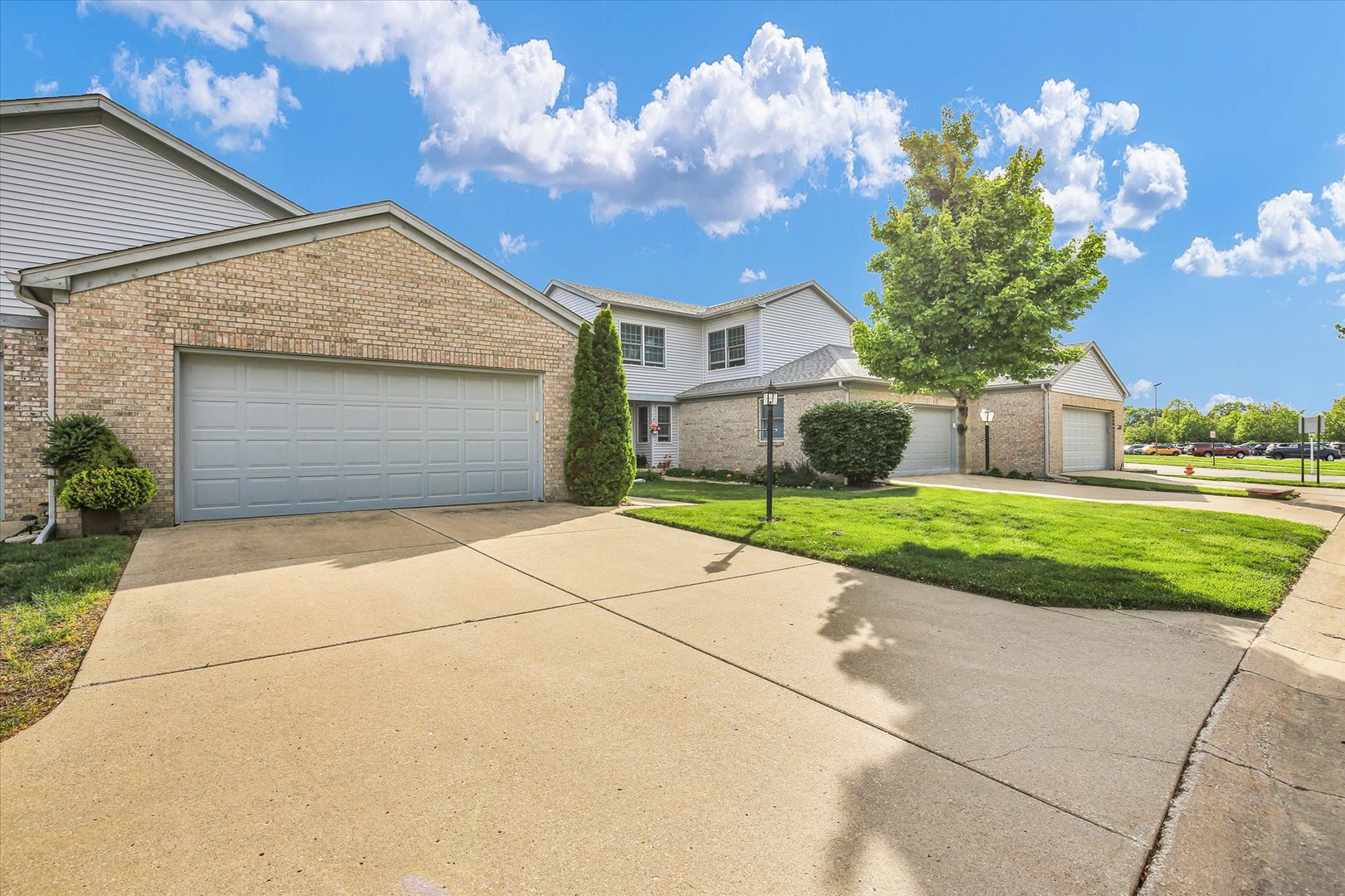 Homes for sale in Savoy, IL | 1212 Quail Run Dr, Savoy, IL 61874