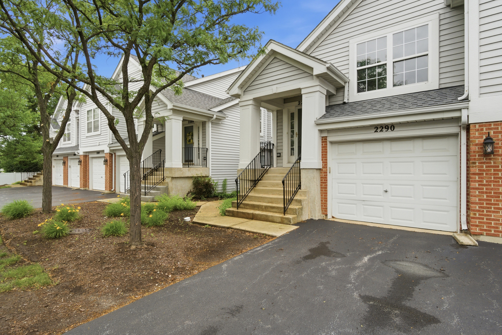 Homes for sale in Aurora, IL | 2290 Scott Ln #2290, Aurora, IL 60502 | MLS# 12654663