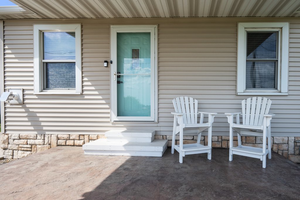Homes for sale in Kewanee, IL | 328 E South St, Kewanee, IL 61443 | MLS# 12654846