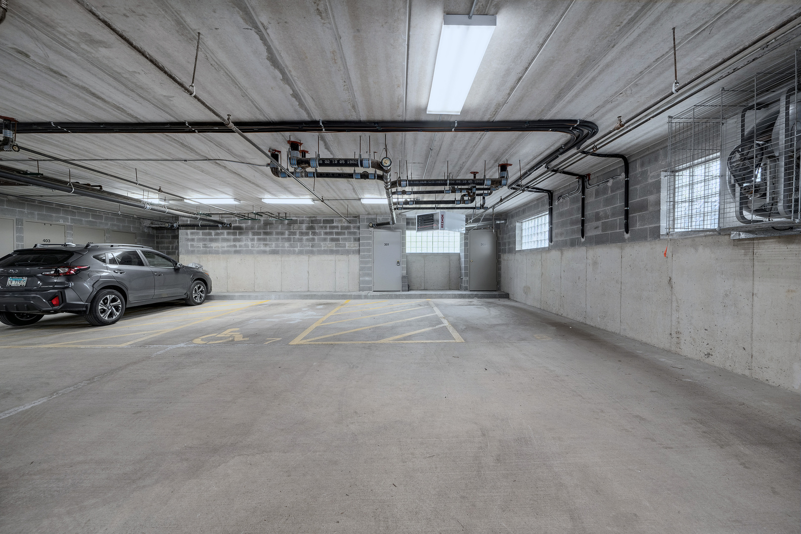 image of 8505 Woodward Ave, Woodridge, IL 60517