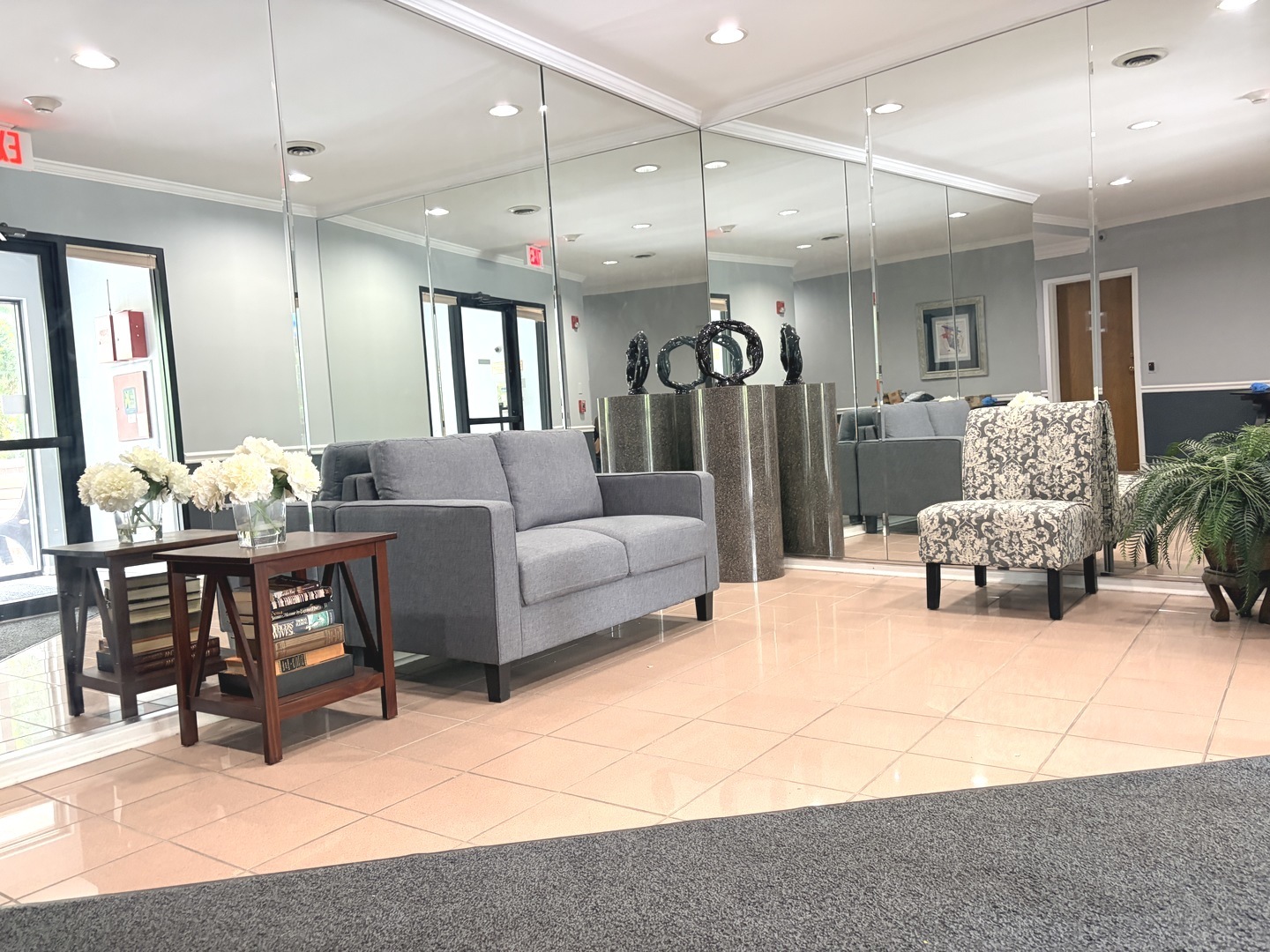 Homes for sale in Buffalo Grove, IL | 300 E Dundee Rd #102A, Buffalo Grove, IL 60089 | MLS# 12656103