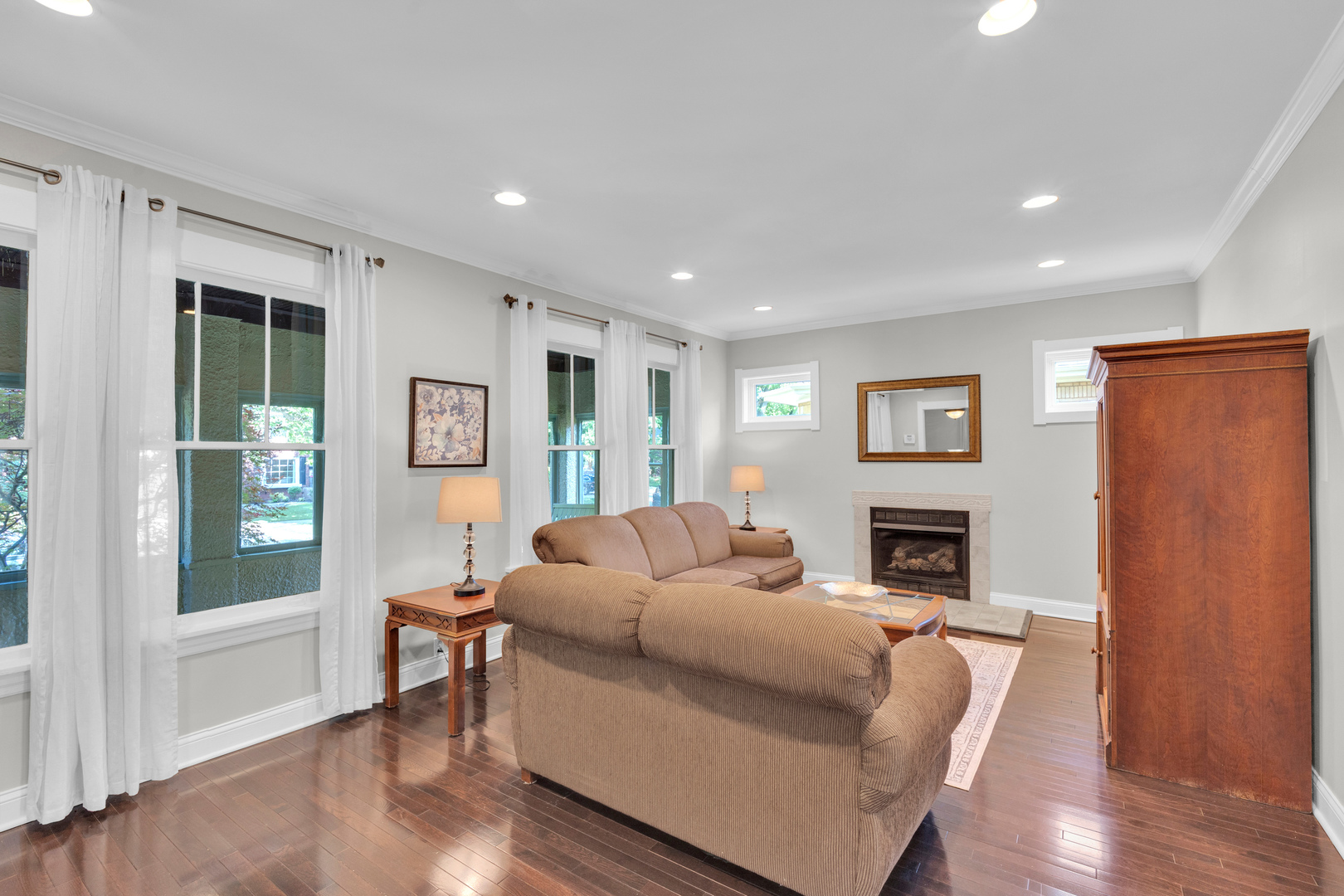 Homes for sale in Chicago, IL | 10520 S Hamilton Ave, Chicago, IL 60643 | MLS# 12656665