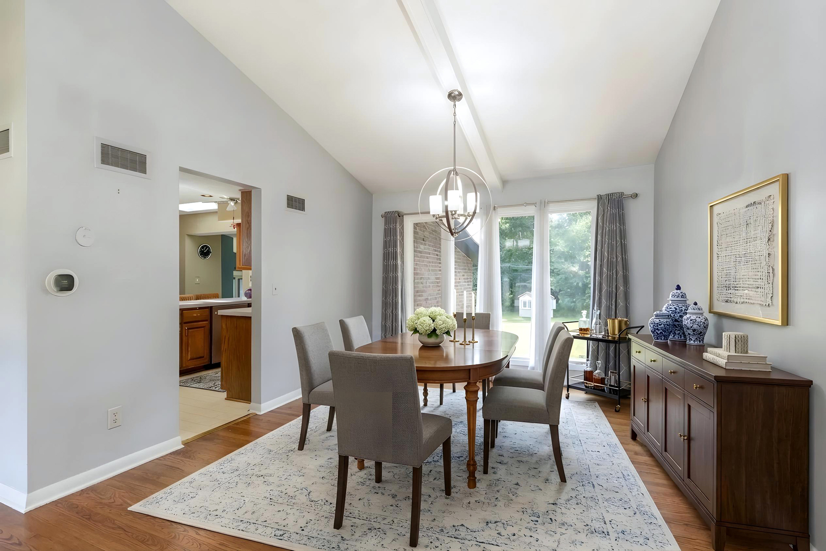 3rd image of 232 Sherwood Dr, Wood Dale, IL 60191 | MLS# 12657012