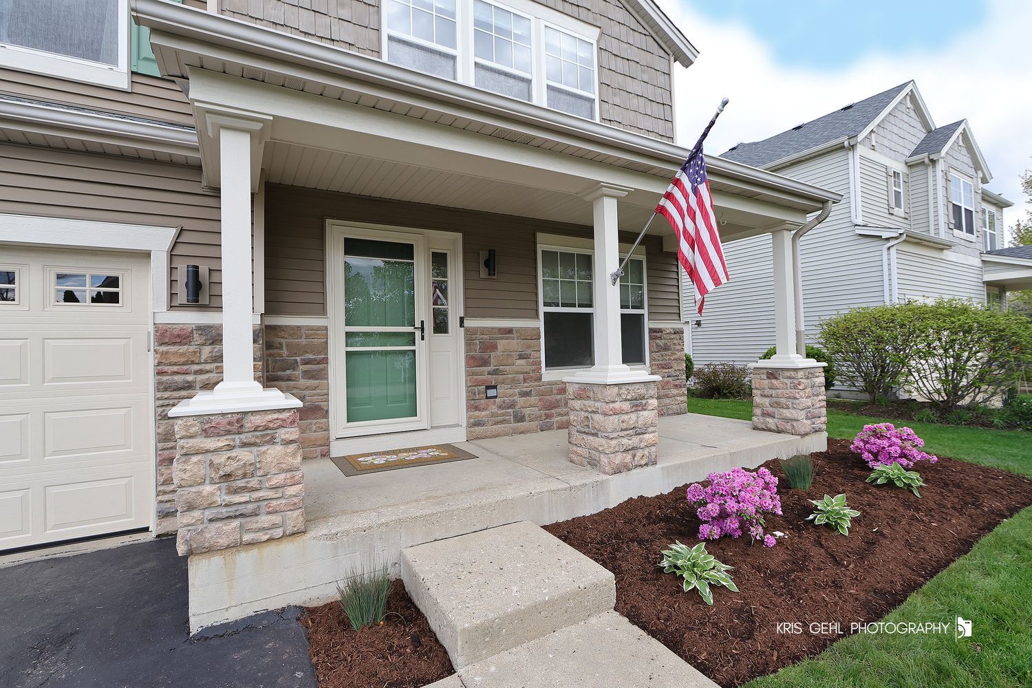 Homes for sale in Antioch, IL | 992 Mackenzie Dr, Antioch, IL 60002 | MLS# 12657139
