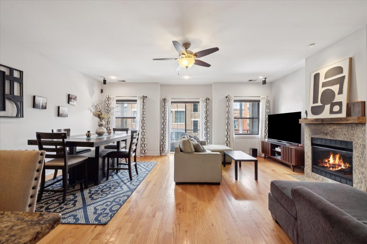Homes for sale in Chicago, IL | 1909 W North Ave #2, Chicago, IL 60622 | MLS# 12657313