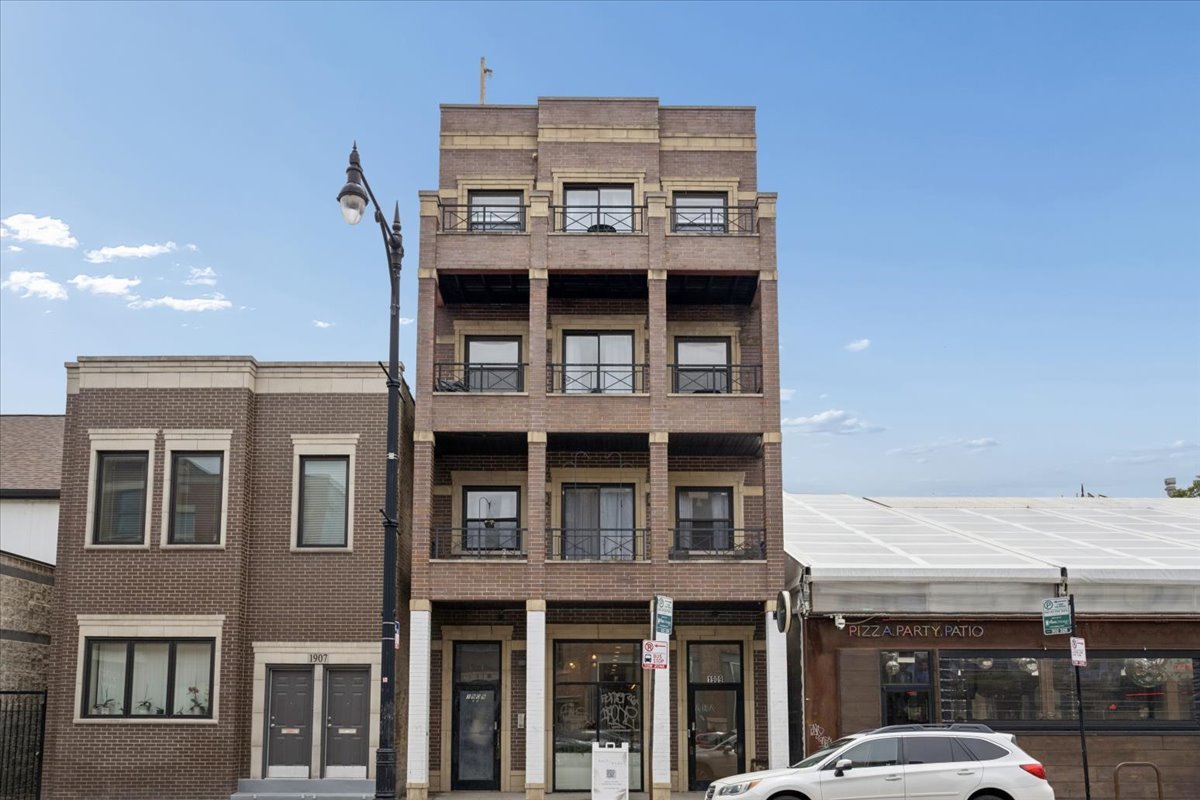 Homes for sale in Chicago, IL | 1909 W North Ave #2, Chicago, IL 60622 | MLS# 12657313