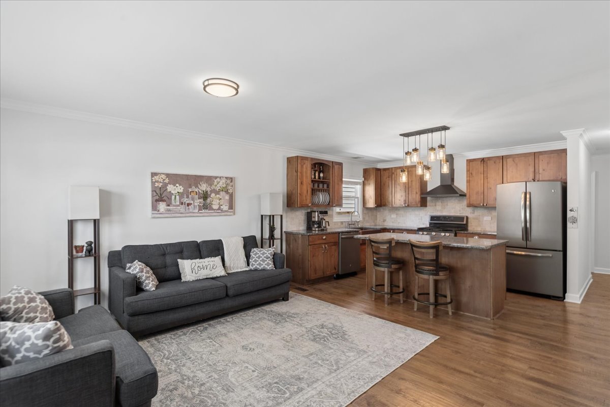 Homes for sale in Round Lake, IL | 313 Maple Ln, Round Lake, IL 60073 | MLS# 12657317