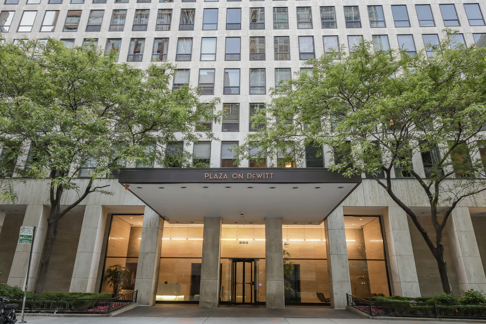 Homes for sale in Chicago, IL | 260 E Chestnut St, Chicago, IL 60611
