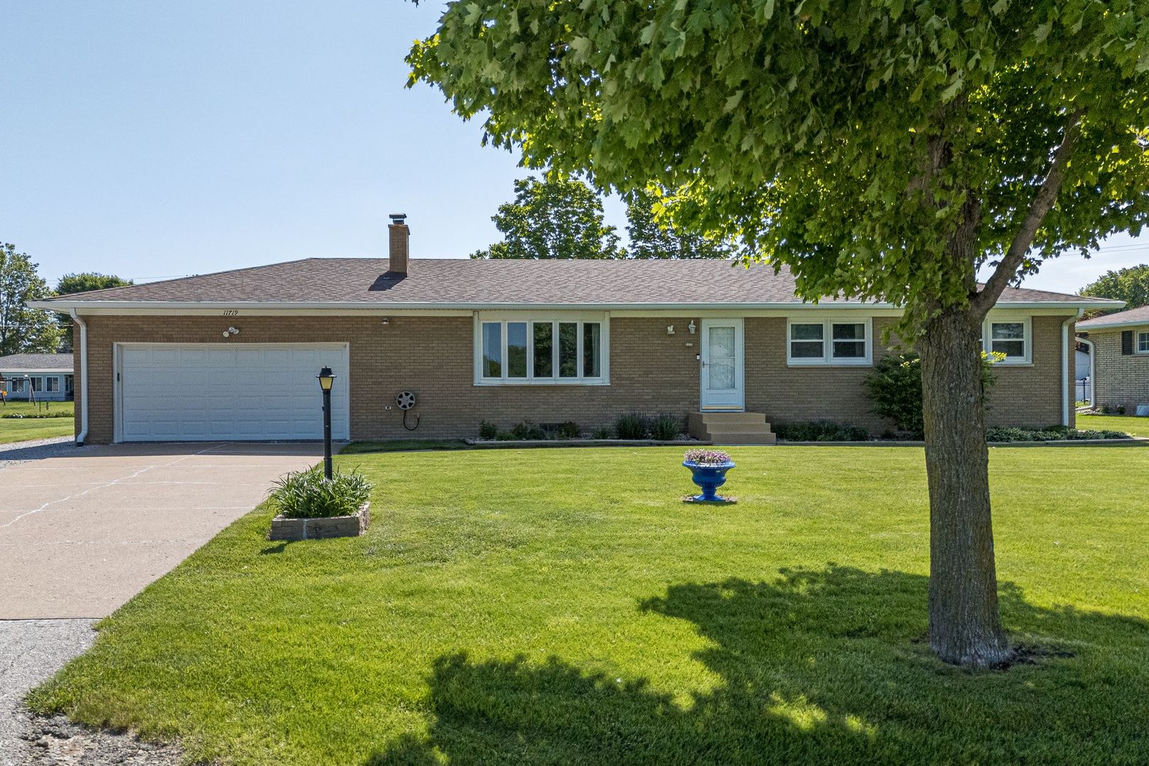 Homes for sale in Milan, IL | 11719 1st St, Milan, IL 61264 | MLS# 12657421