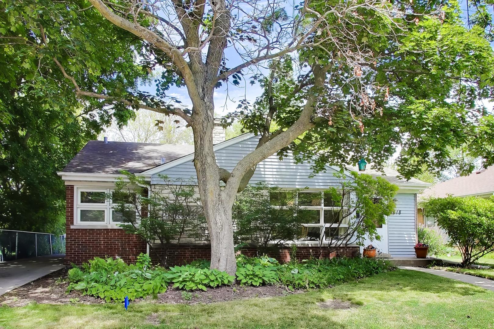 Homes for sale in Evanston, IL | 3618 Church St, Evanston, IL 60203 | MLS# 12657573