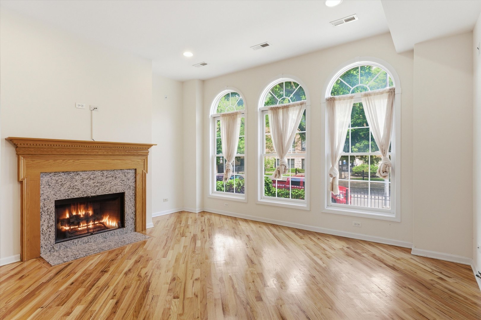 Homes for sale in Chicago, IL | 7018 N Ashland Blvd #1N, Chicago, IL 60626 | MLS# 12657698