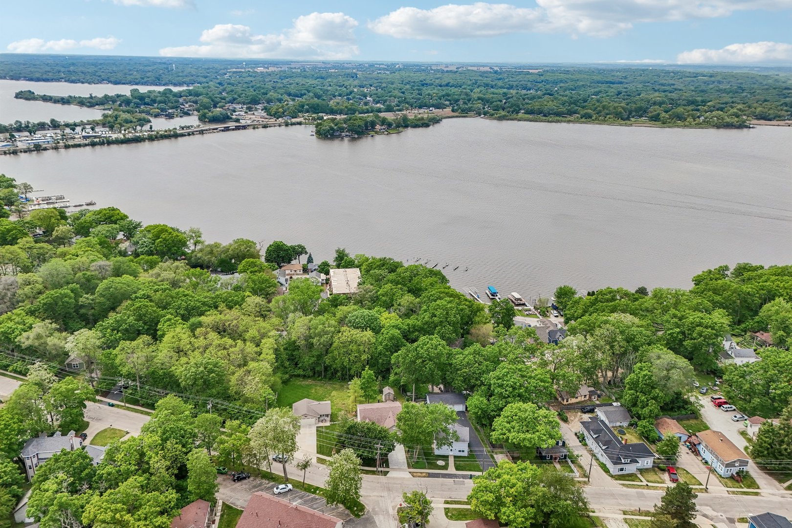 Homes for sale in Fox Lake, IL | 150 Forest Ave, Fox Lake, IL 60020 | MLS# 12657809