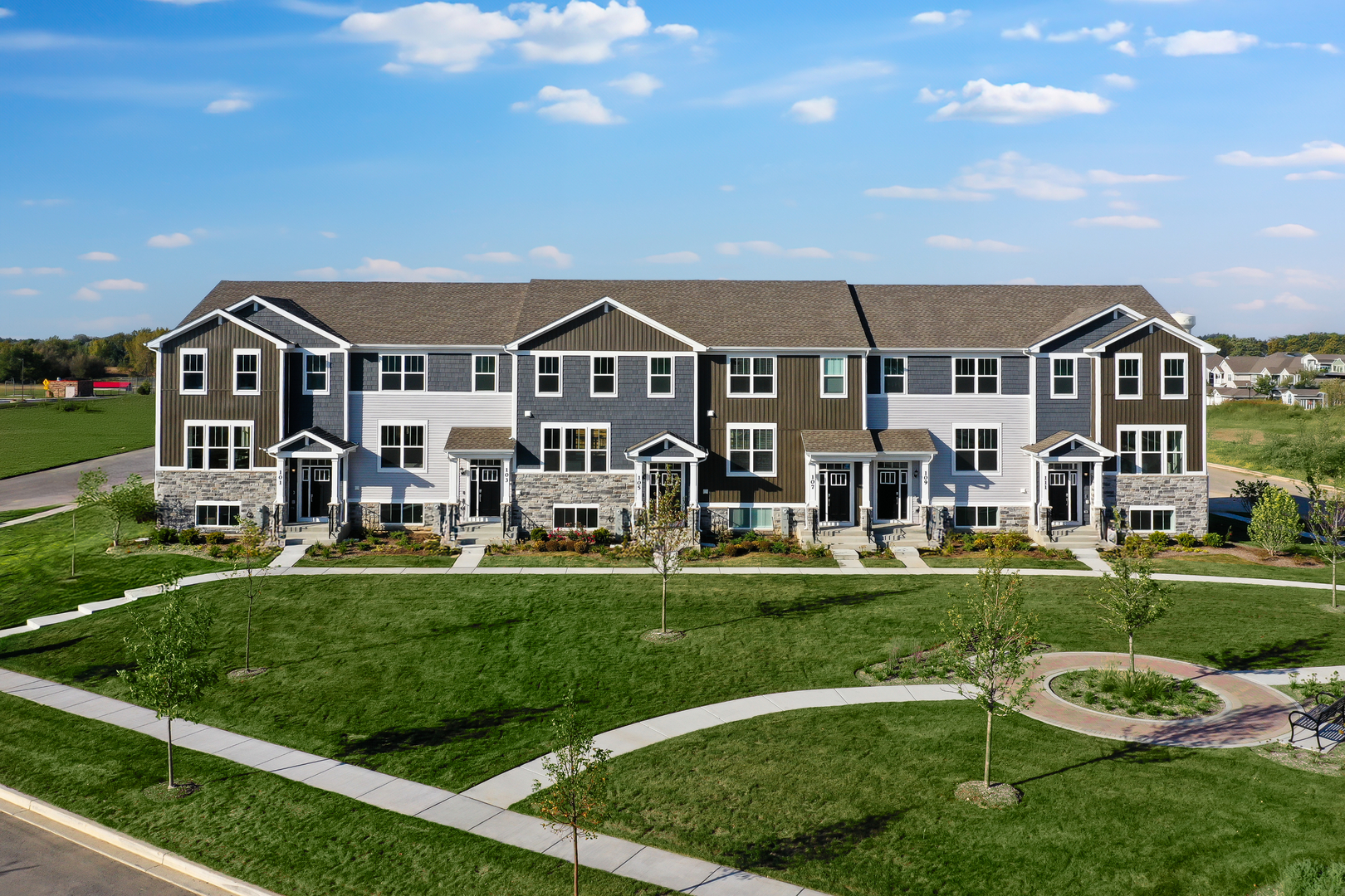 Homes for sale in West Dundee, IL | 333 Settlers Pl, West Dundee, IL 60118 | MLS# 12657899