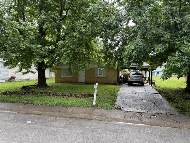 Homes for sale in Carbondale, IL | 309 S Birchlane Dr, Carbondale, IL 62901 | MLS# 12657927