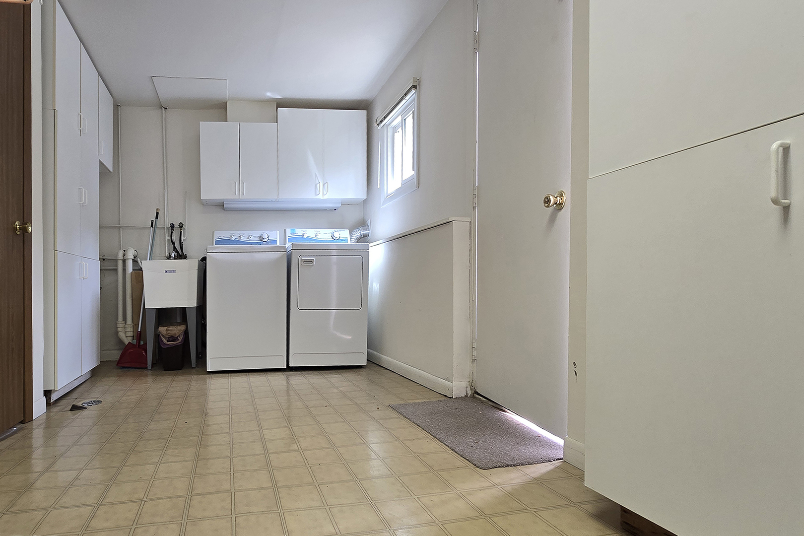 Homes for sale in Addison, IL | 921 S Iowa Ave, Addison, IL 60101 | MLS# 12658081