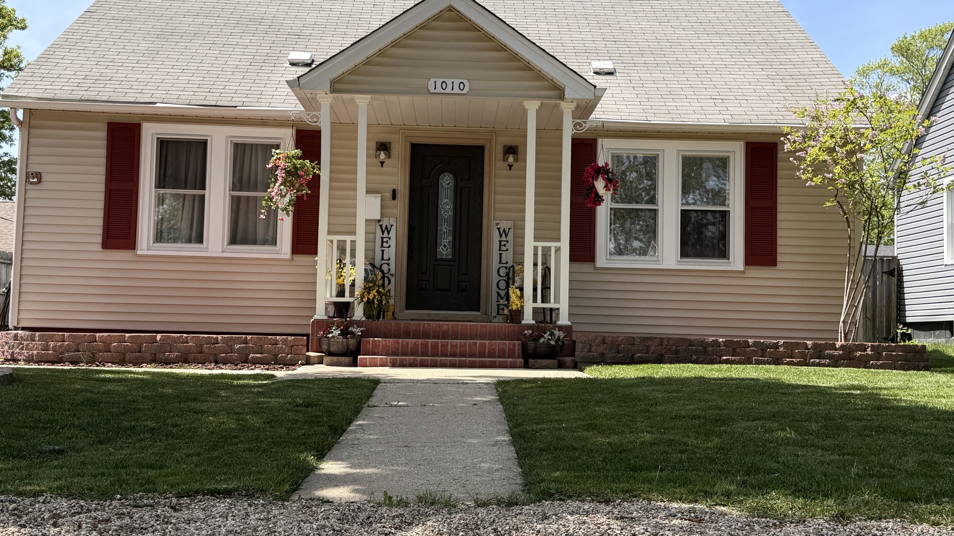 Homes for sale in Antioch, IL | 1010 Osmond Ave, Antioch, IL 60002 | MLS# 12658167