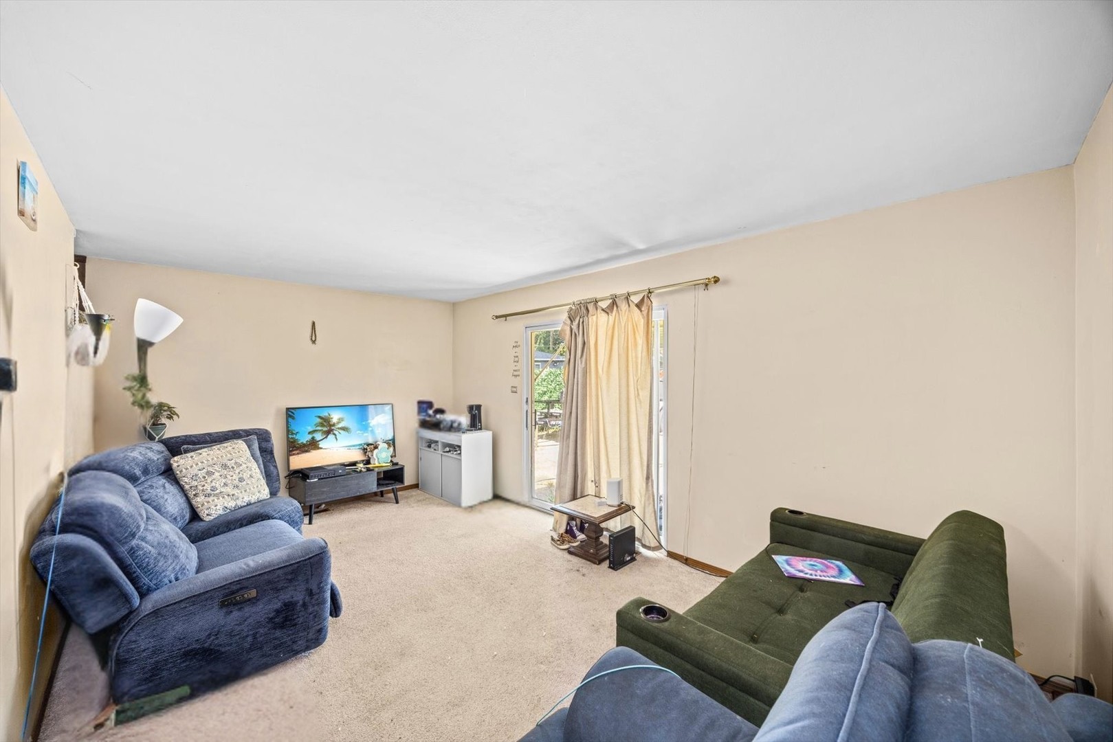 5th image of 1629 Charles Dr, Glendale Heights, IL 60139 | MLS# 12658217