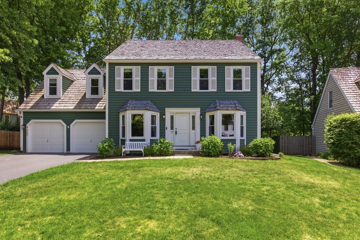 Homes for sale in Gurnee, IL | 4669 Kingsway N, Gurnee, IL 60031 | MLS# 12658398