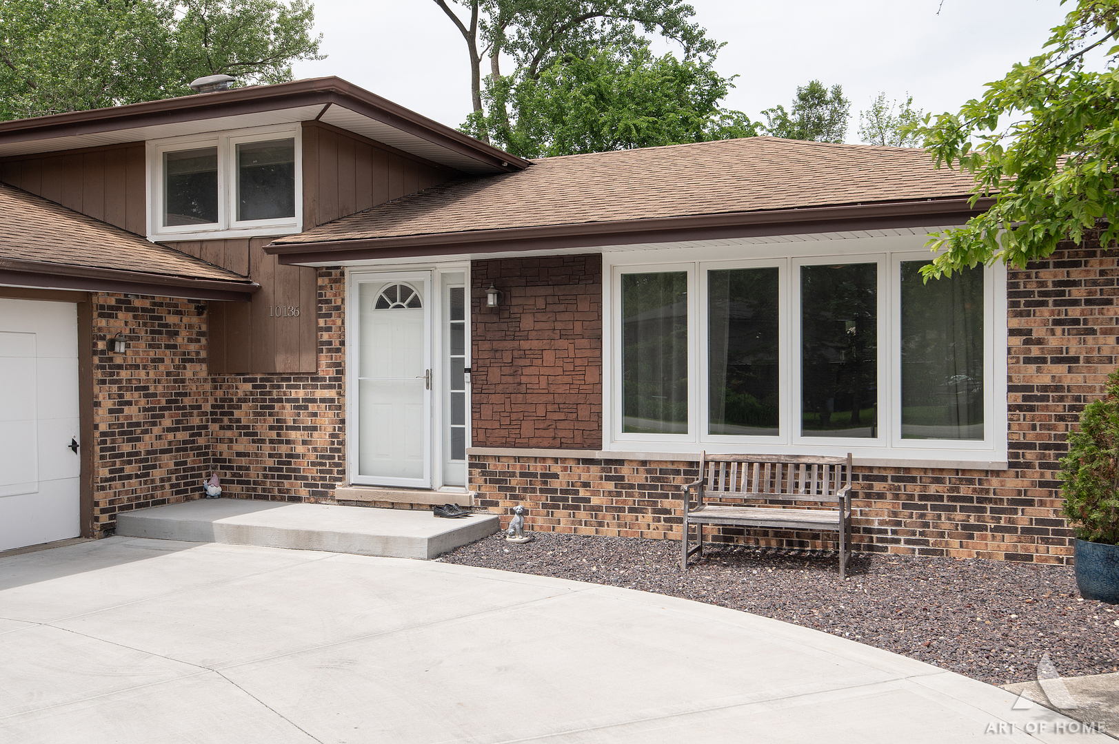 Homes for sale in Palos Hills, IL | 10136 Charles Ave, Palos Hills, IL 60465 | MLS# 12658416