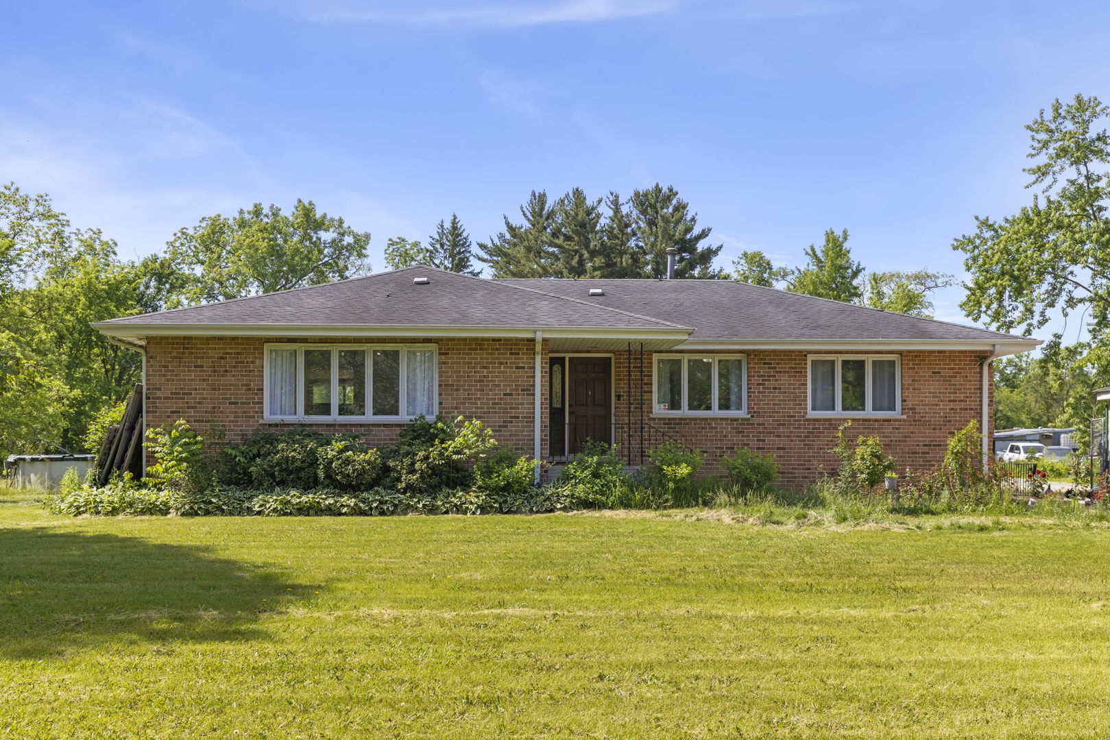 Homes for sale in Crete, IL | 1241 Norfolk Ave, Crete, IL 60417 | MLS# 12658509