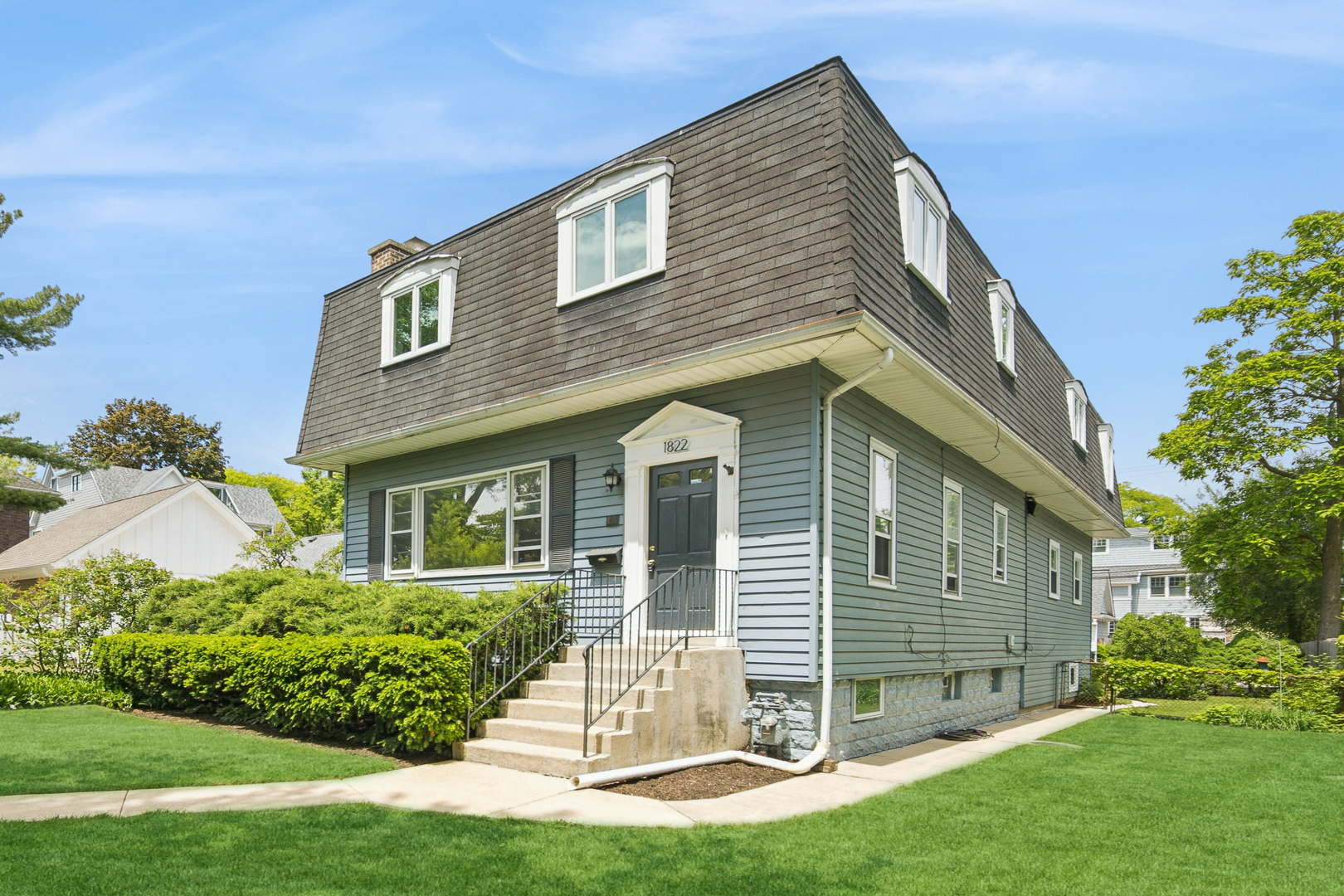 Homes for sale in Wilmette, IL | 1822 Walnut Ave, Wilmette, IL 60091 | MLS# 12658576
