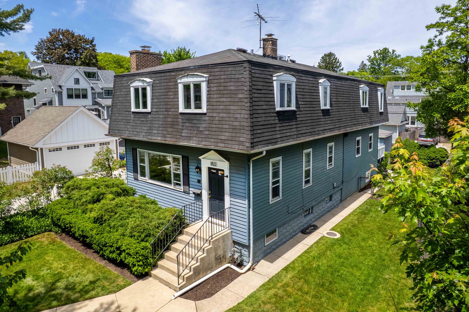 Homes for sale in Wilmette, IL | 1822 Walnut Ave, Wilmette, IL 60091 | MLS# 12658576