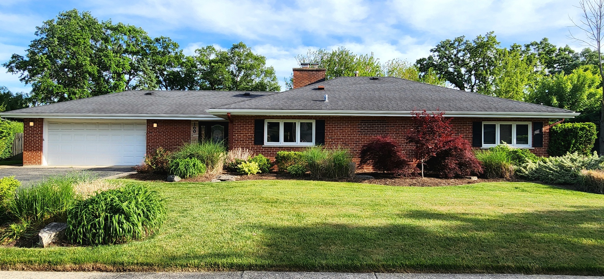 Homes for sale in Wood Dale, IL | 160 S Spring Oaks Dr, Wood Dale, IL 60191 | MLS# 12659017